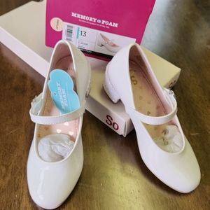 Girls SO brand dress shoes.